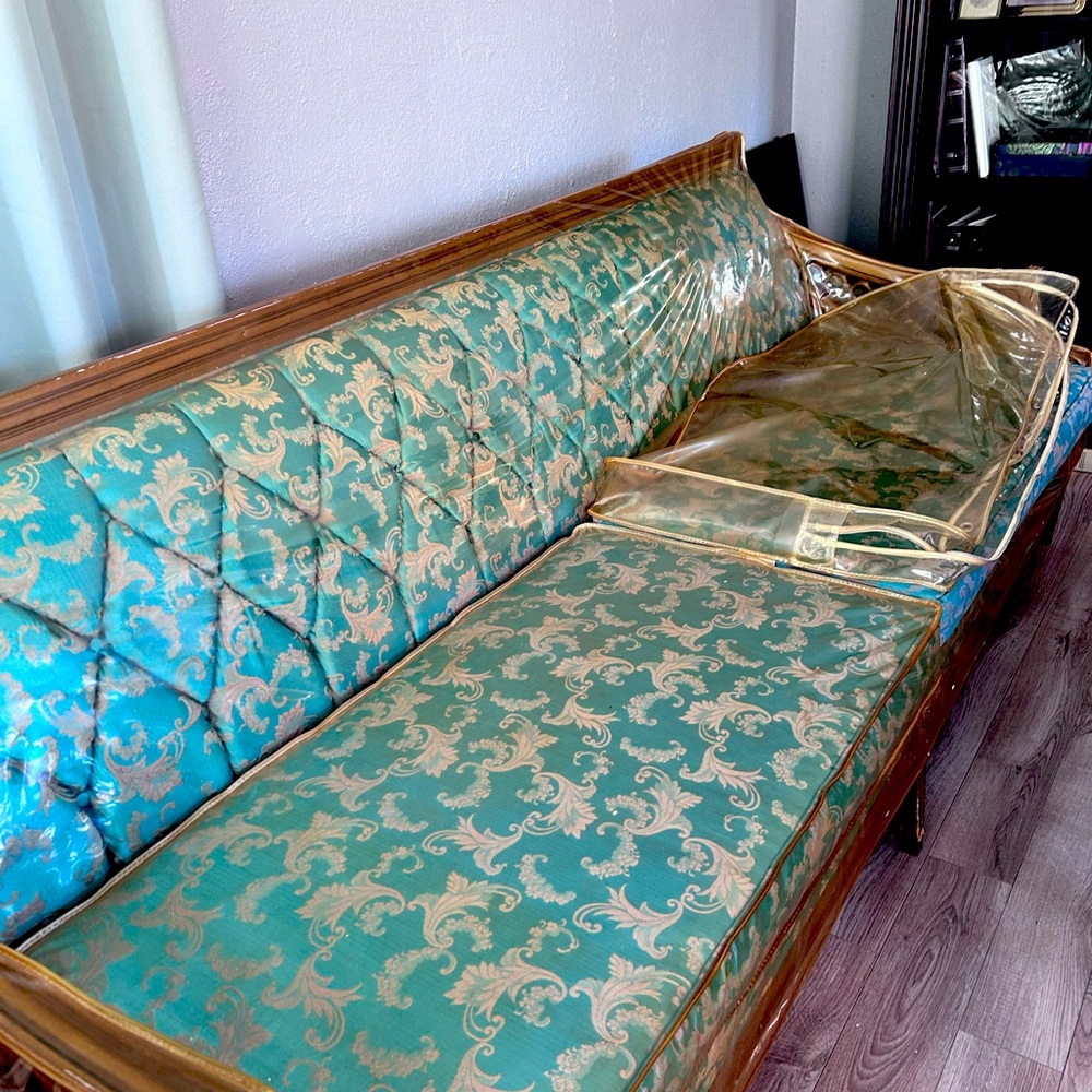 Mid century couch, one fam owned, no pets or smoke. pristine with covers custom